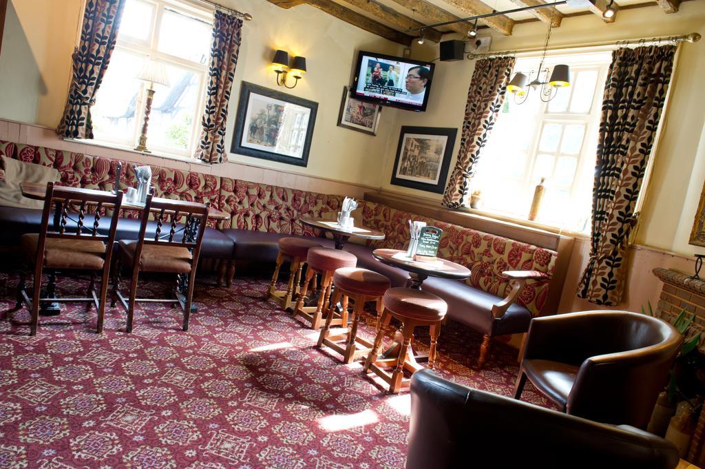 The Dun Cow By Innkeeper's Collection Hotel 4*